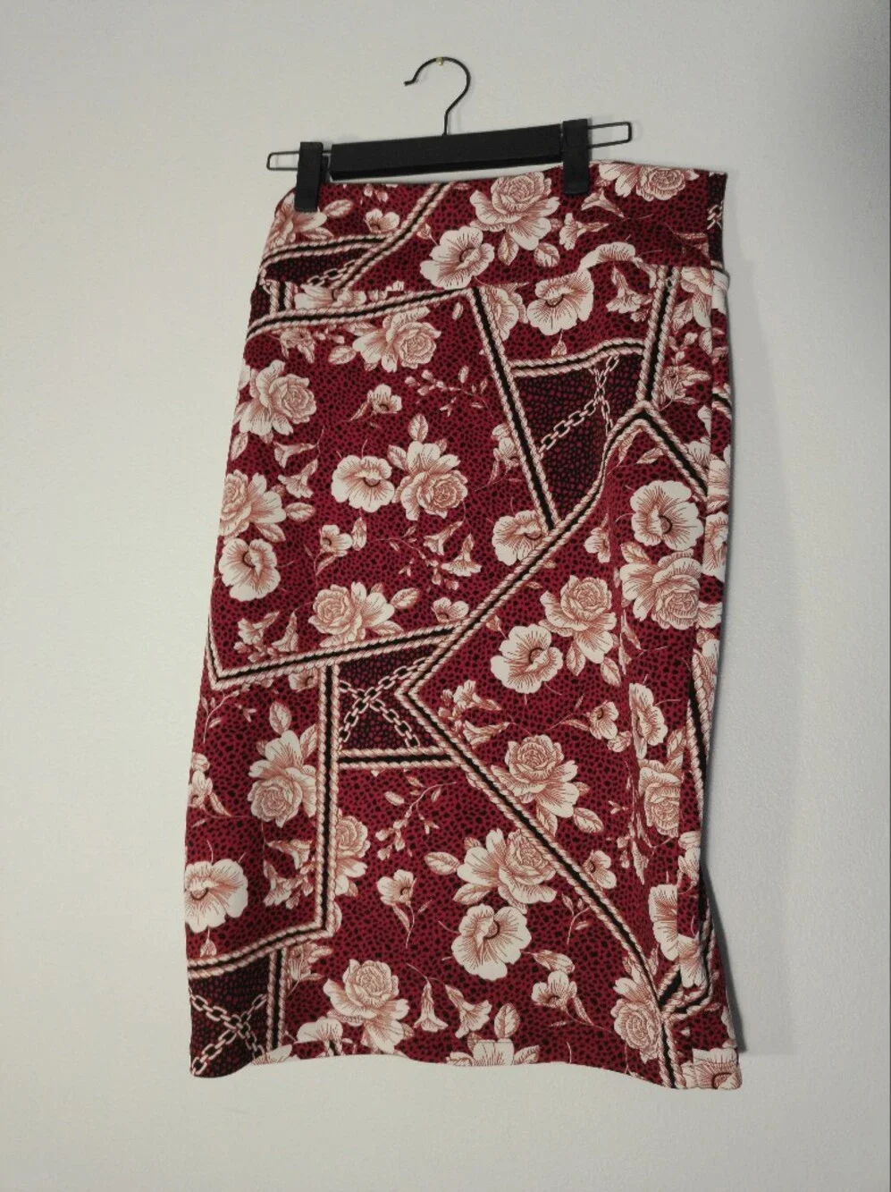 Thalia Sodi Burgundy and Cream Floral Midi Pencil Skirt